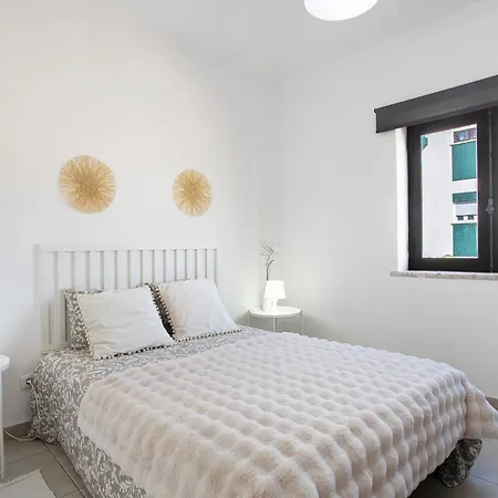 A O - Augusta Apartment *